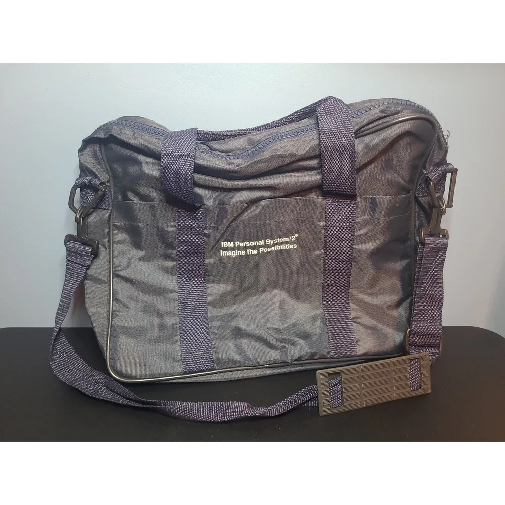 IBM Thinkpad Blue Laptop Case Messenger Bag, Shoulder Strap 17